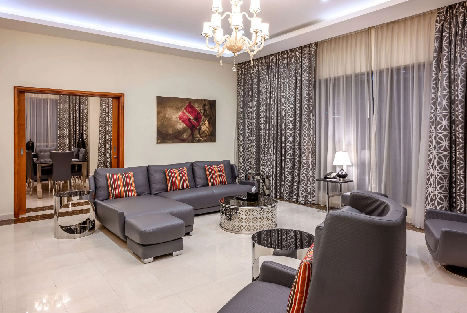 Отель Ramada by Wyndham Downtown Dubai