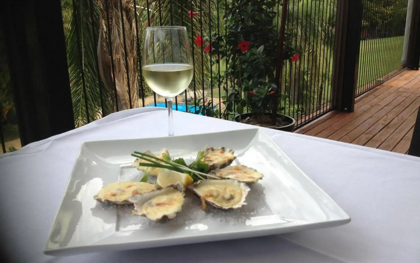 Paradise Palms Resort