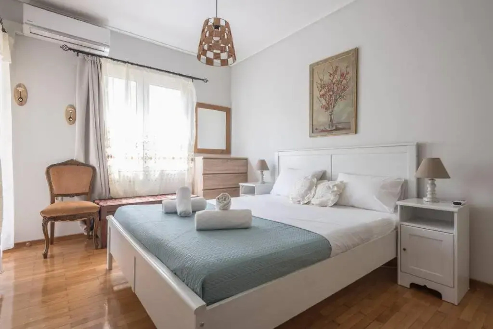 Seaside 2BR apartment in Varkiza 2mins walk from beach