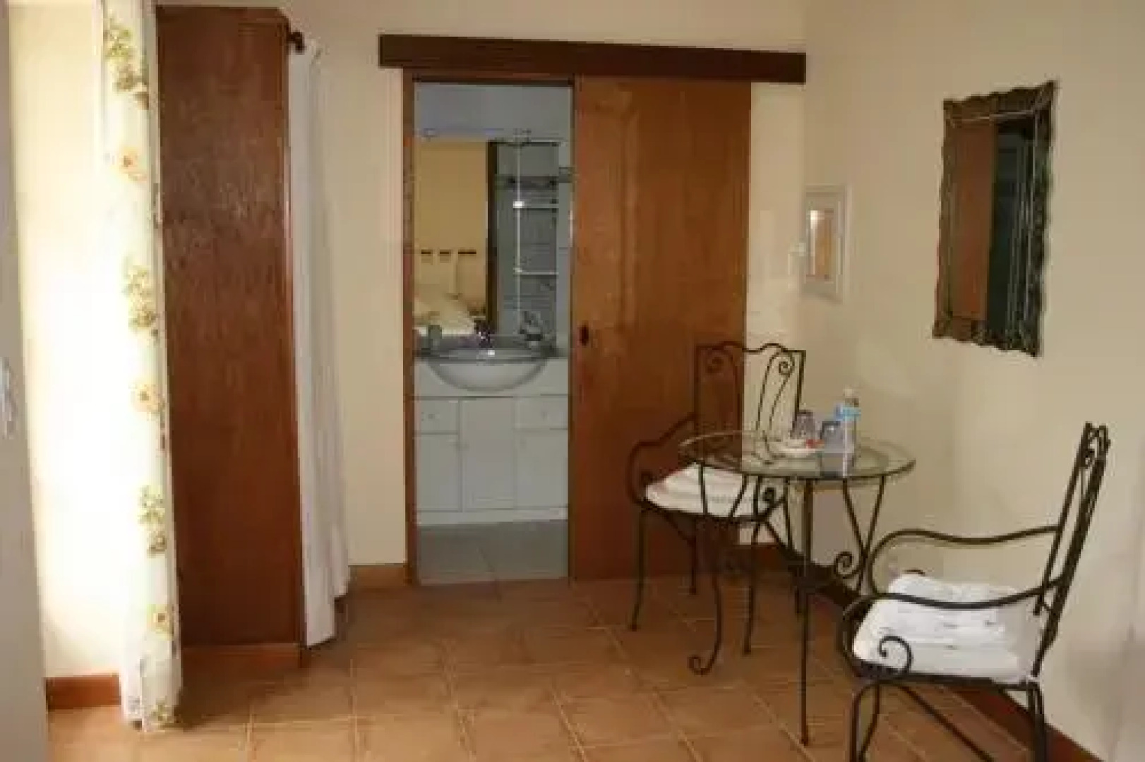 Chambres dHôtes La fontaine de Lautrec