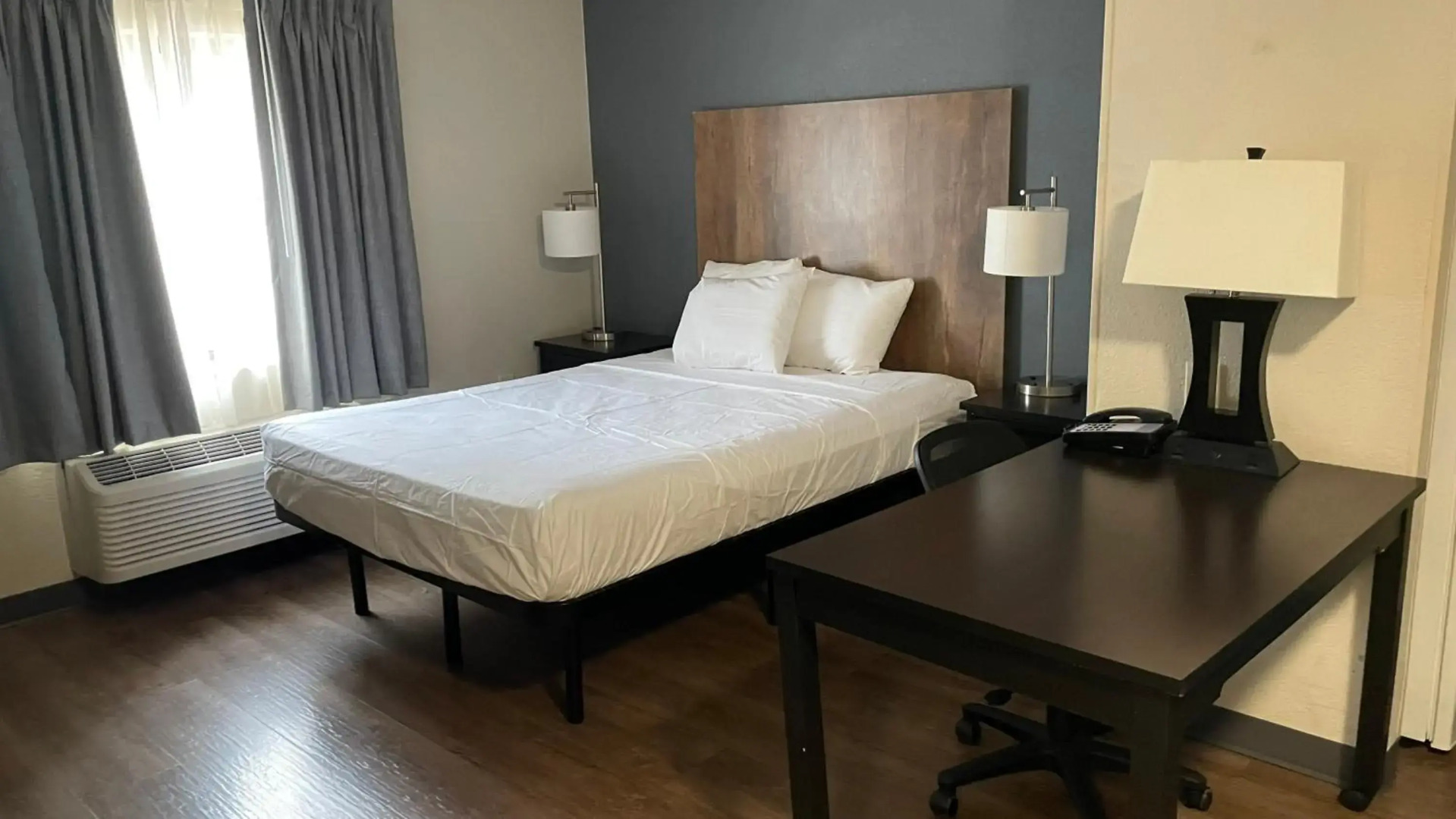 Sonesta Simply Suites Memphis