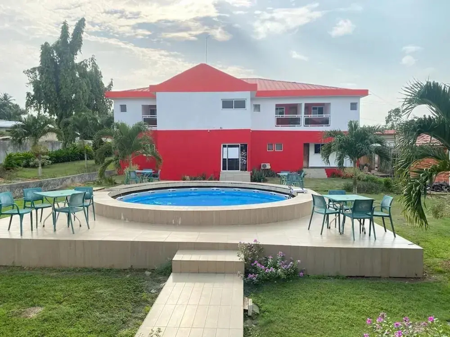 Imans Hotel Dabou