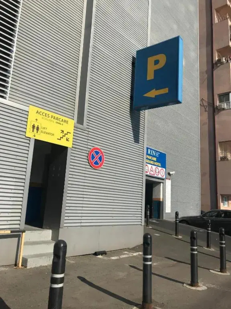 Platinum Rooms Aparthotel