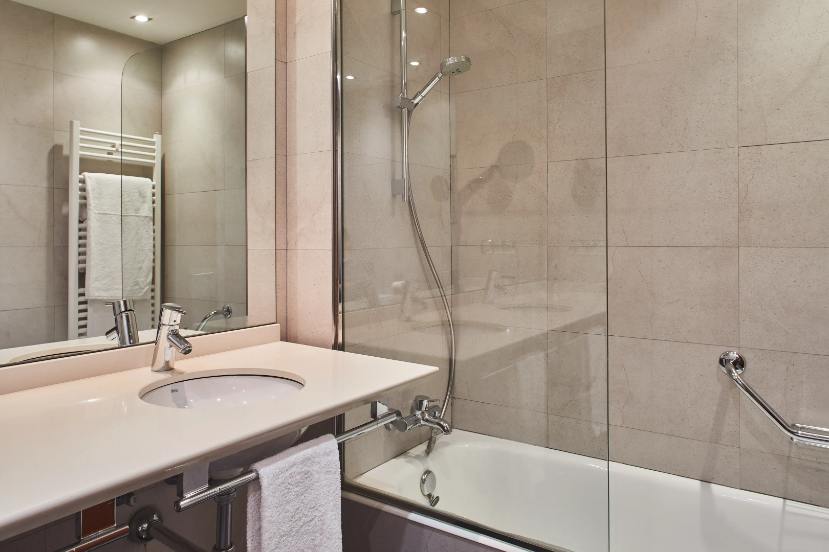 Hotel Silken Ciudad Gijon