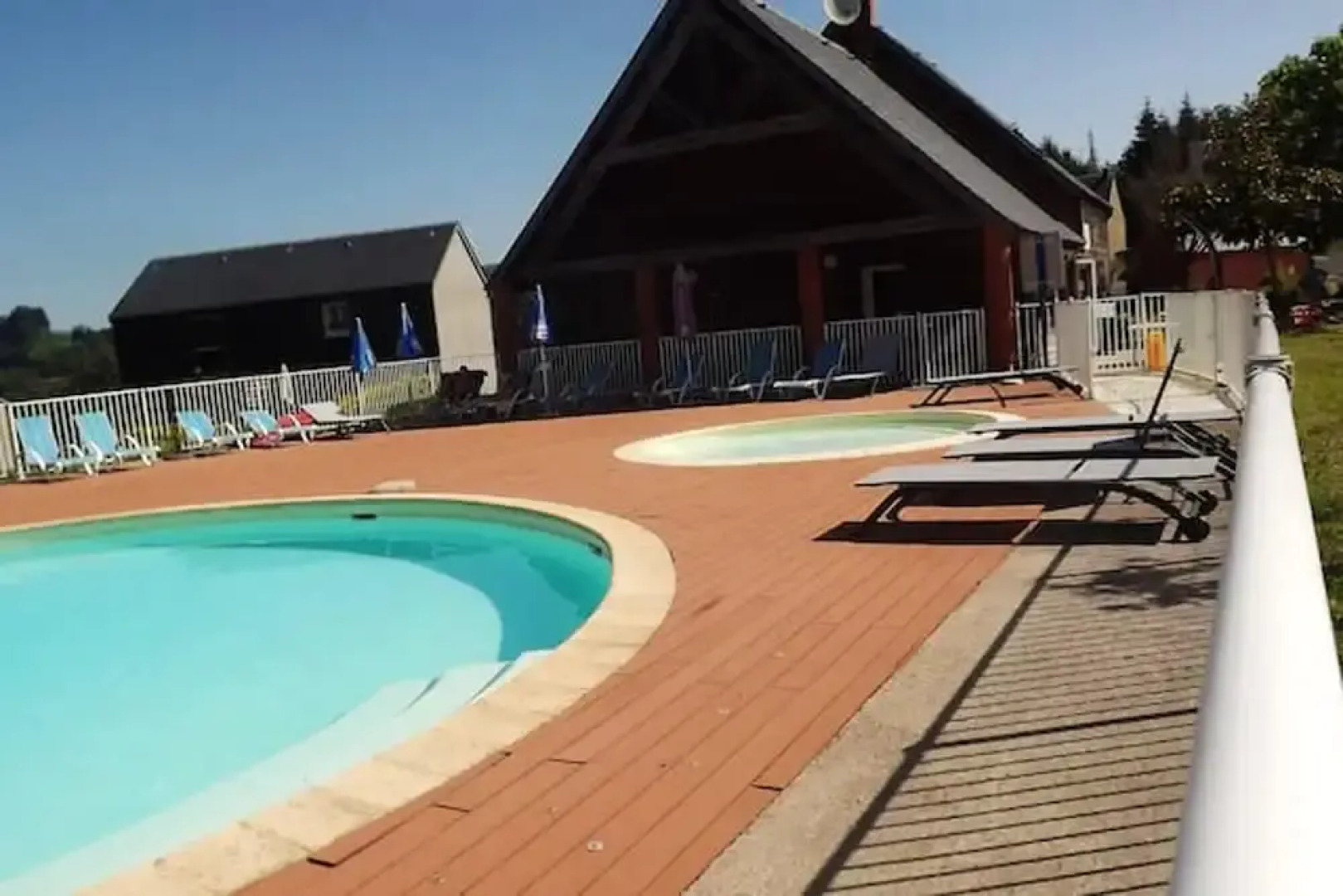 House with 2 Bedrooms in la Salvetat-Sur-Agout, with Shared Pool, Furnished Terrace And Wifi