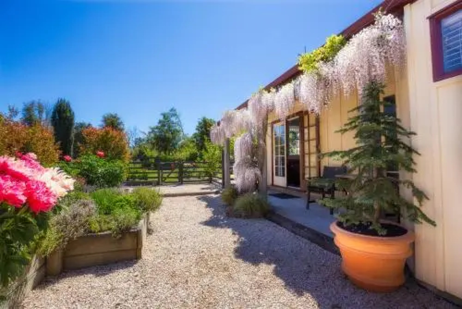 Tasman Village Cottage