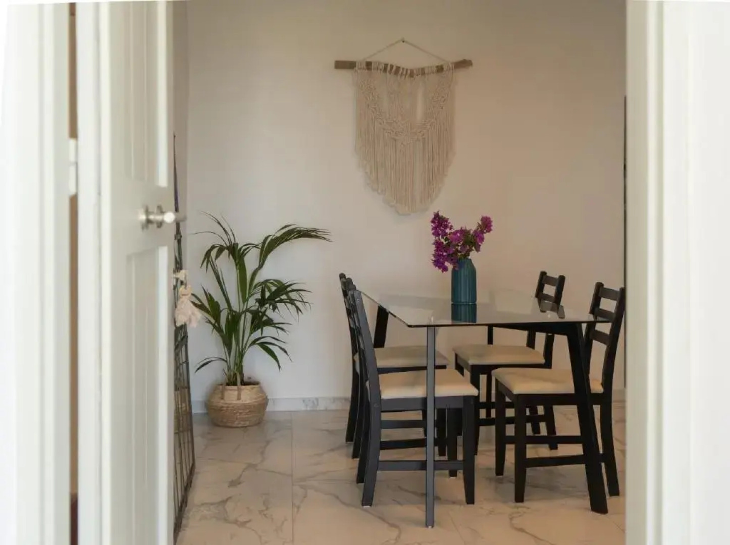 Almiri apartment and studio, modern and spacious