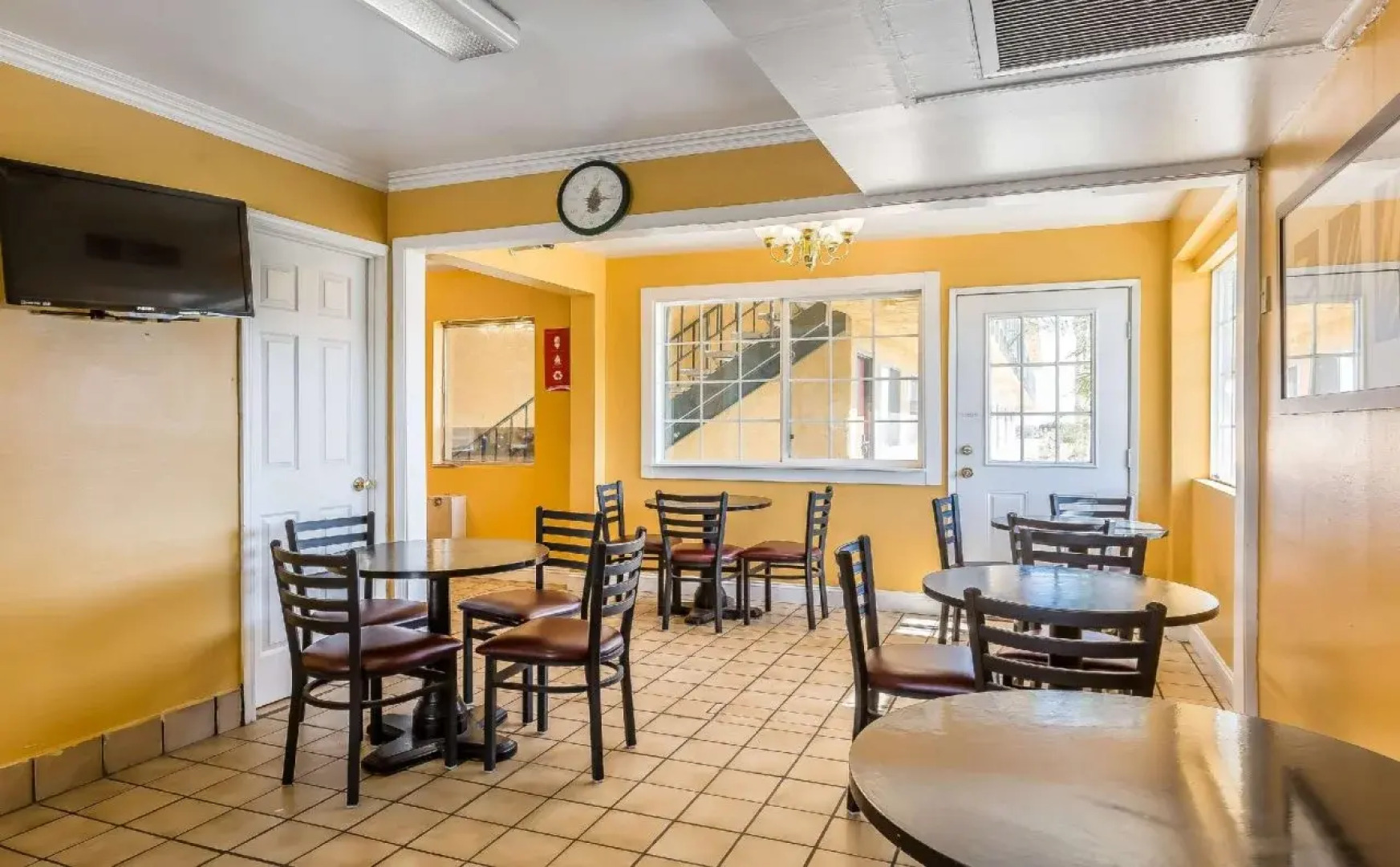 Economy Inn Buttonwillow Bakersfield I-5