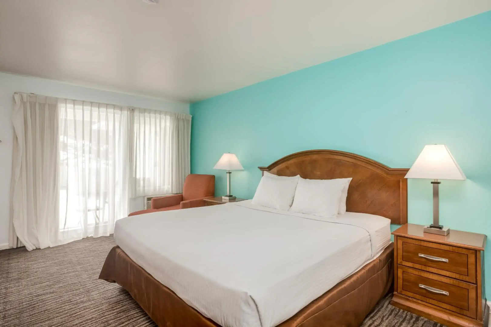 Pacifica Beach Hotel