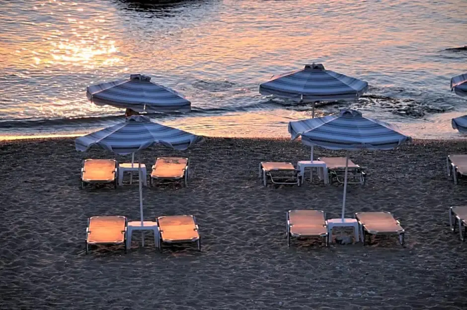 Stegna Akti Luxury Suites