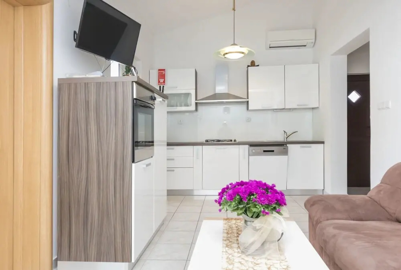 Apartments Glorija Rogoznica