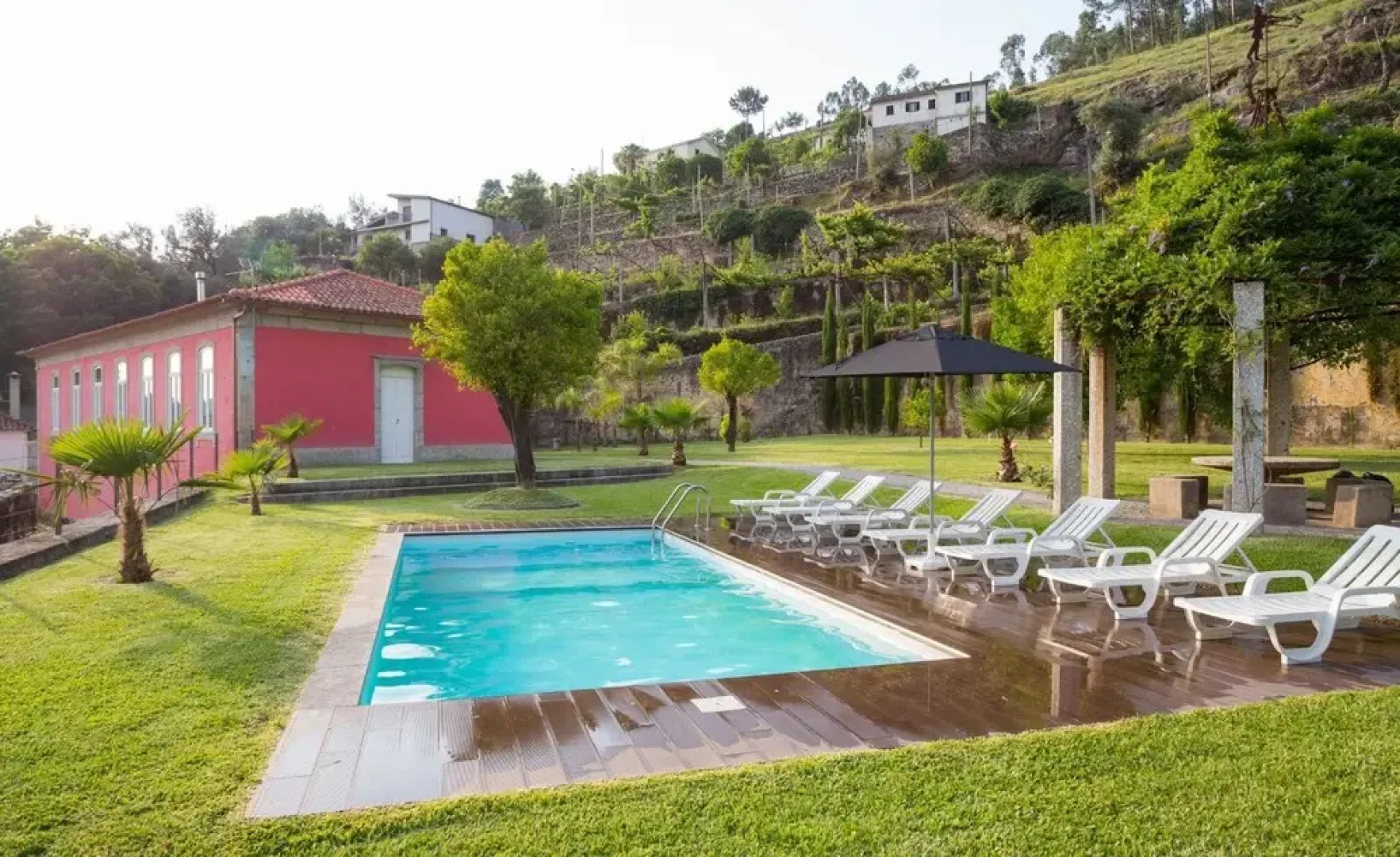 Villa with 3 bedrooms in Sobradelo da Goma with wonderful mountain view private pool enclosed garden 60 km from the beach