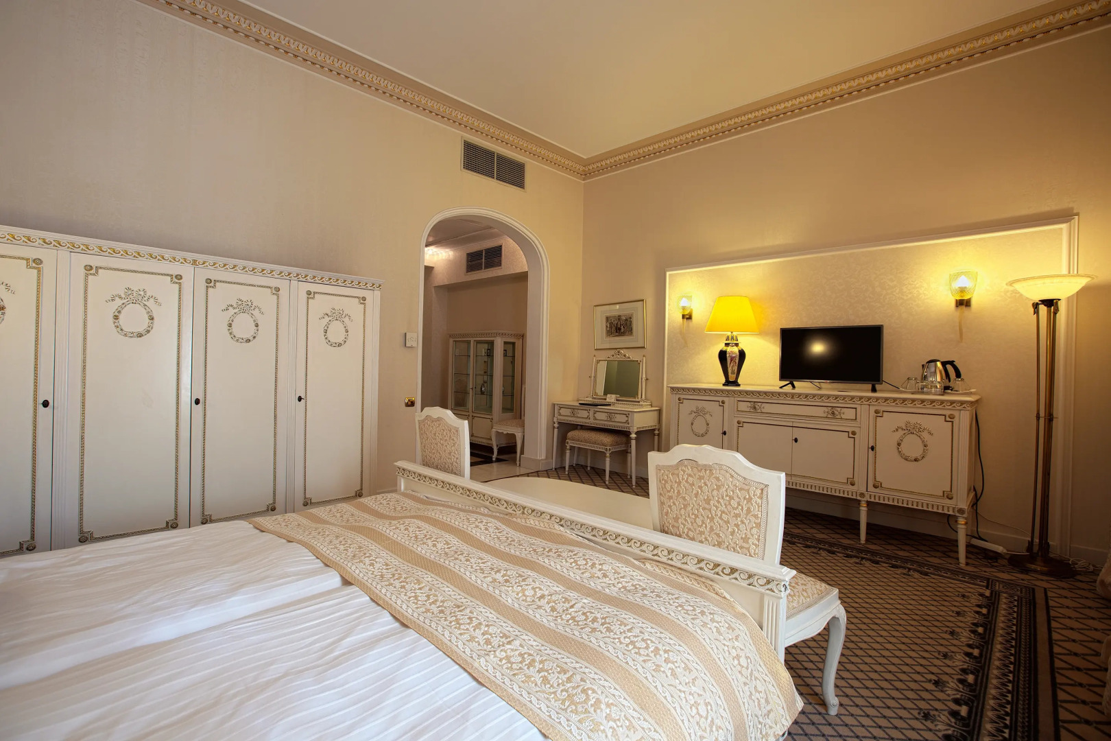 Grand Hotel Continental Bucuresti