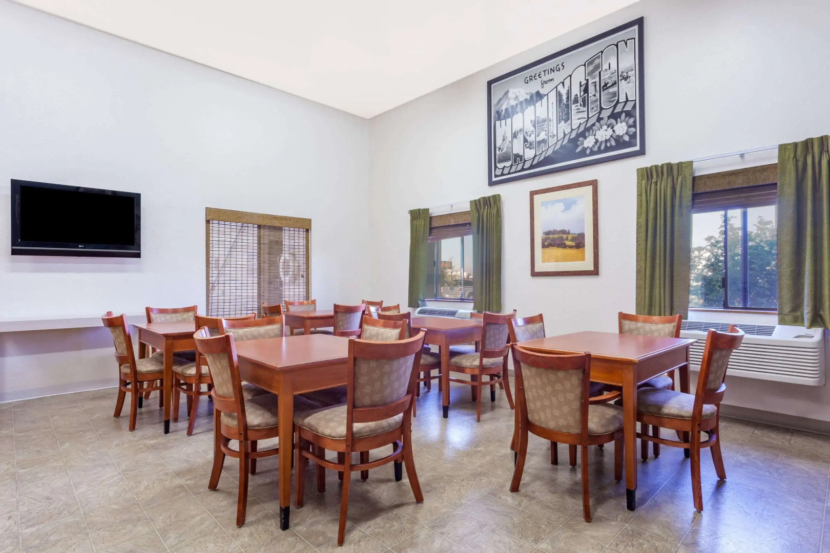 Super 8 by Wyndham Union Gap Yakima Area