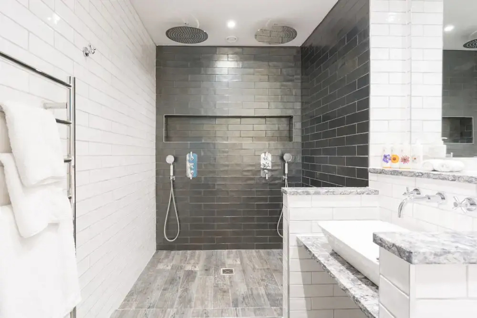 Hallgarth Manor House, Signature Collection