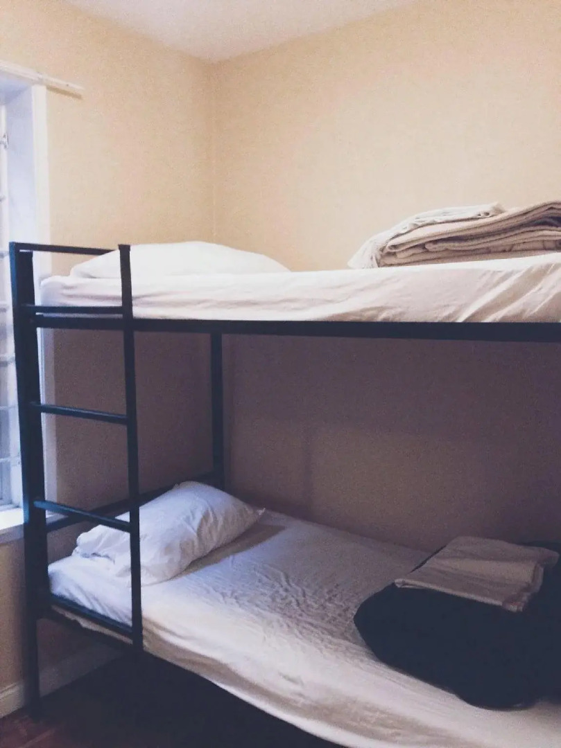 Cambie Downtown Hostel