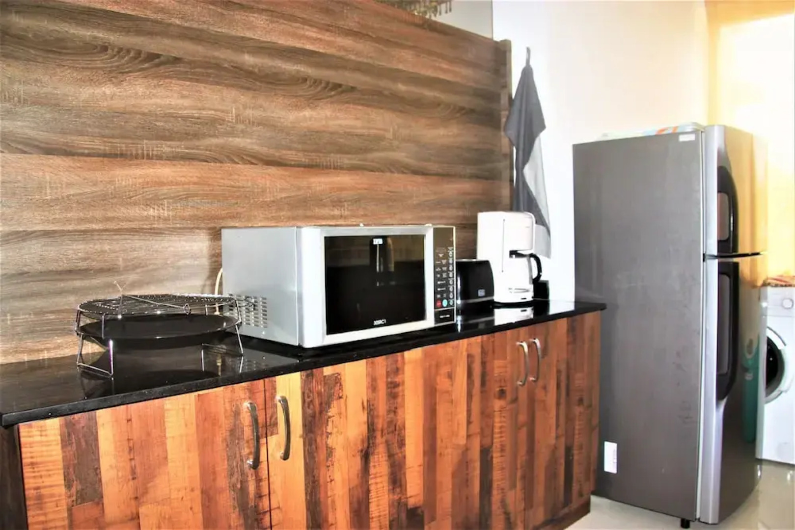 Sky Penthouse Vagator