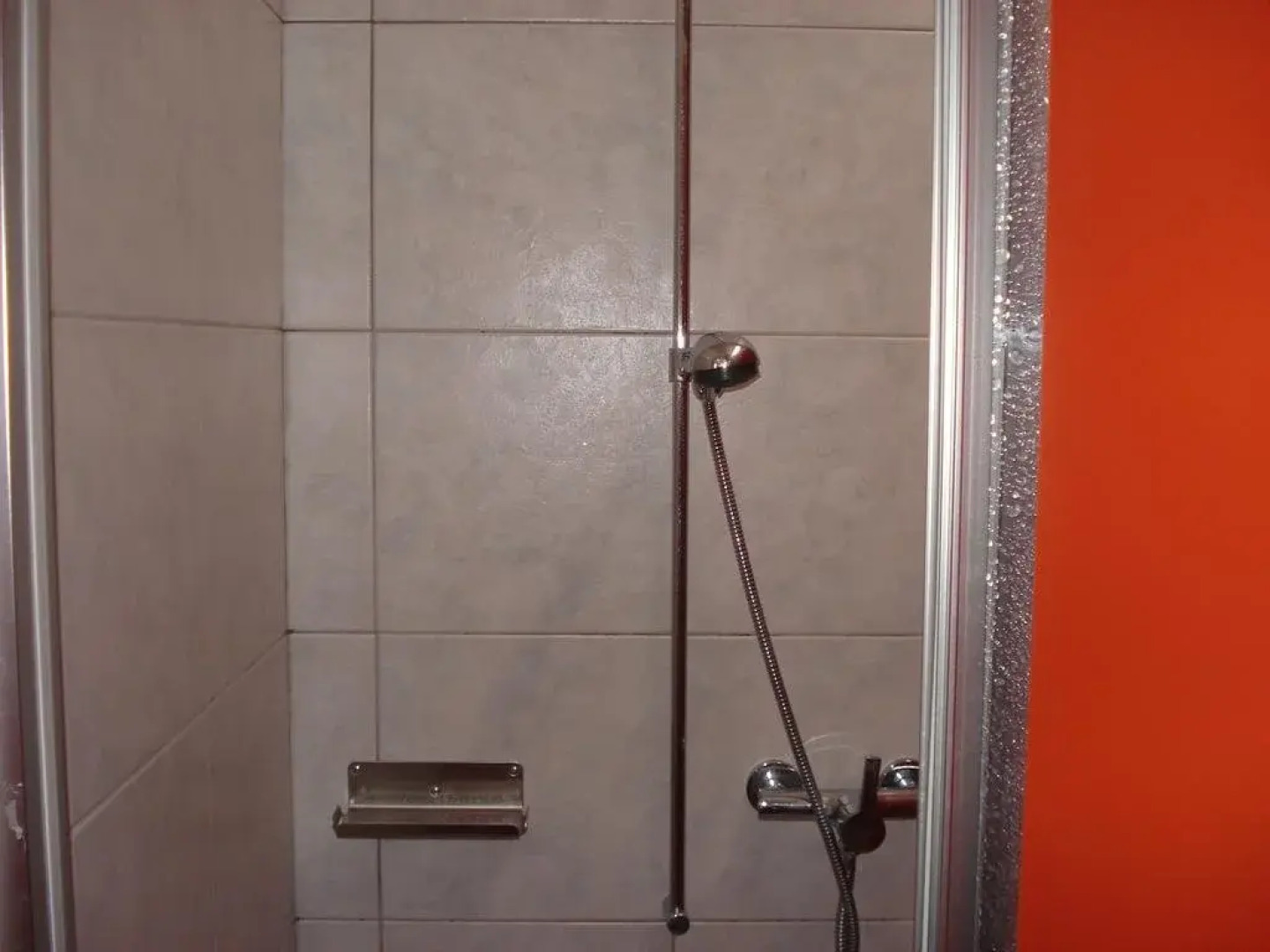 Adrenalin Backpackers Hostel