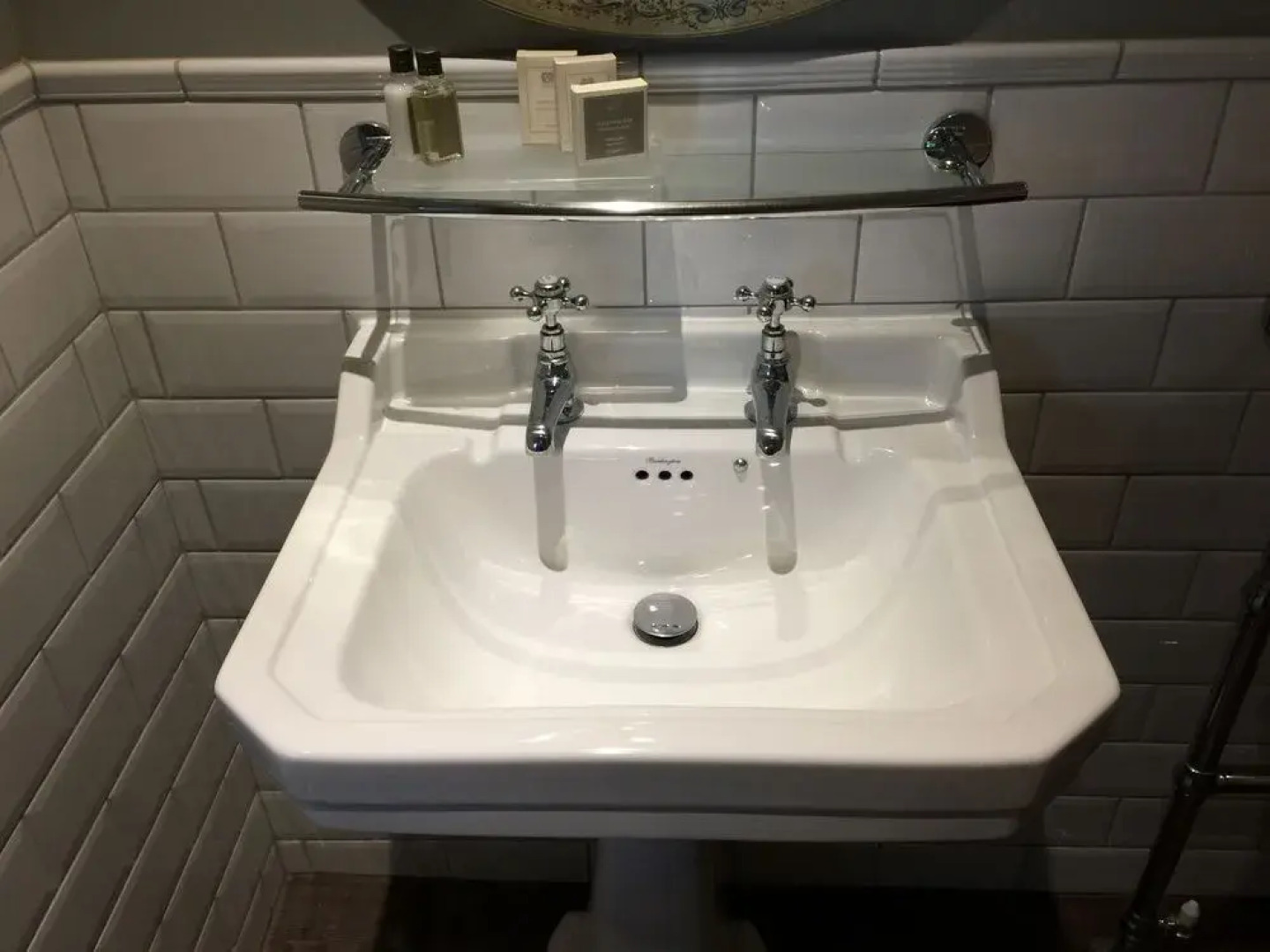 The Leicester Arms Hotel