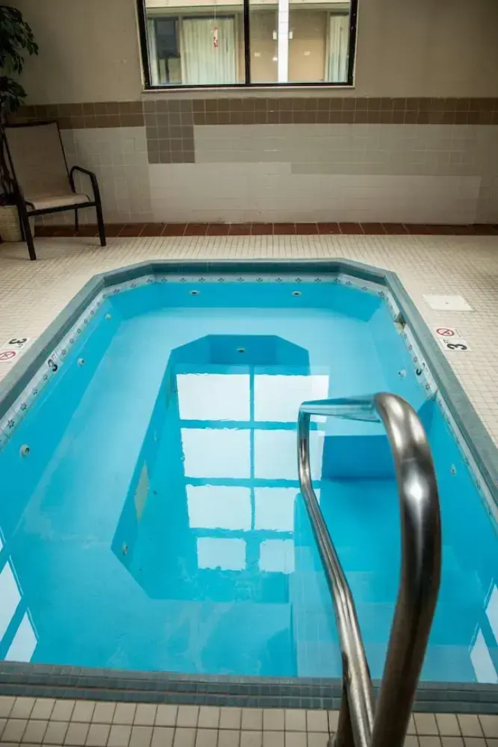 Vista Inn And Suites Fargo