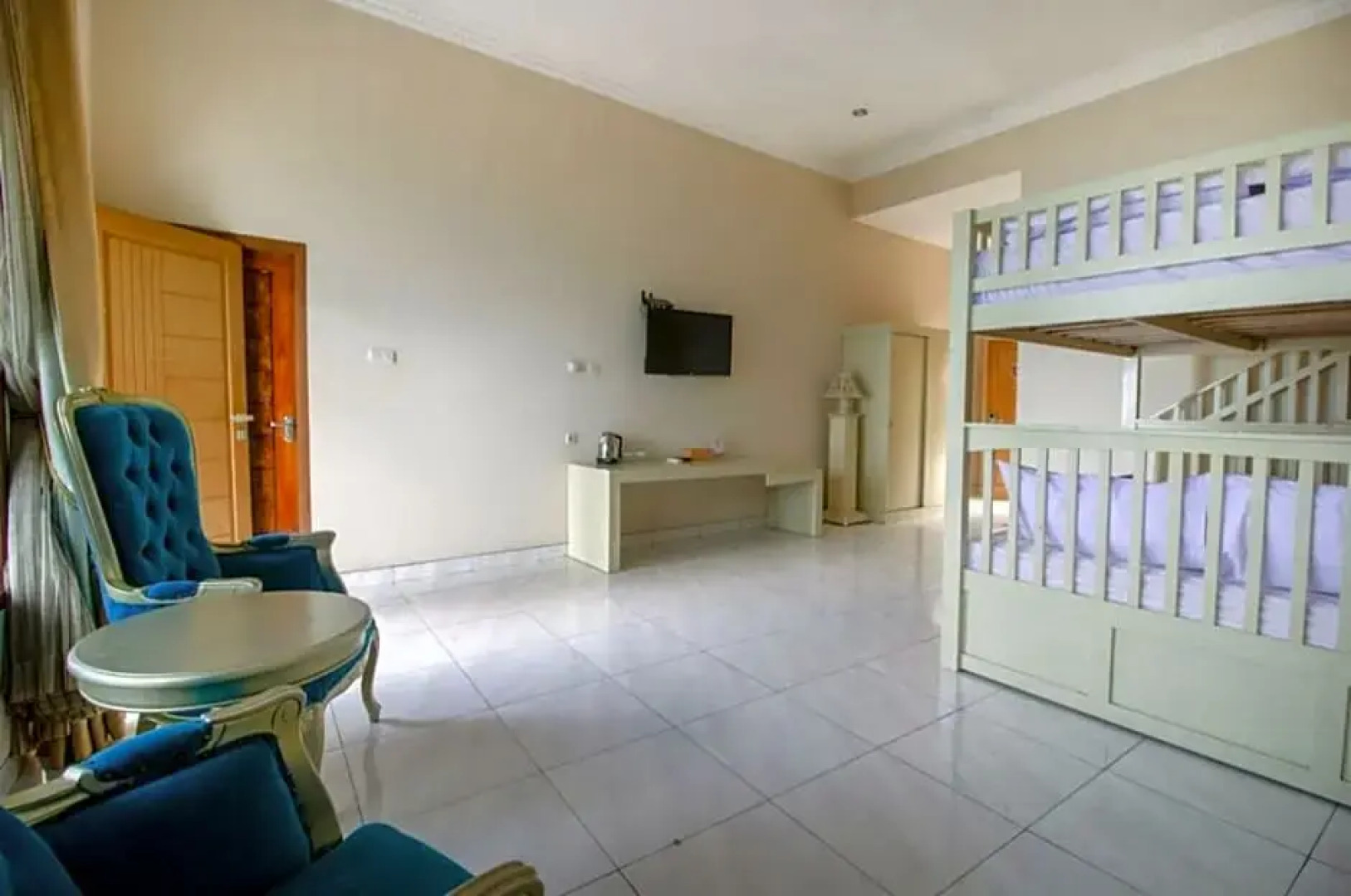 Krakatau Kahai Beach Hotel