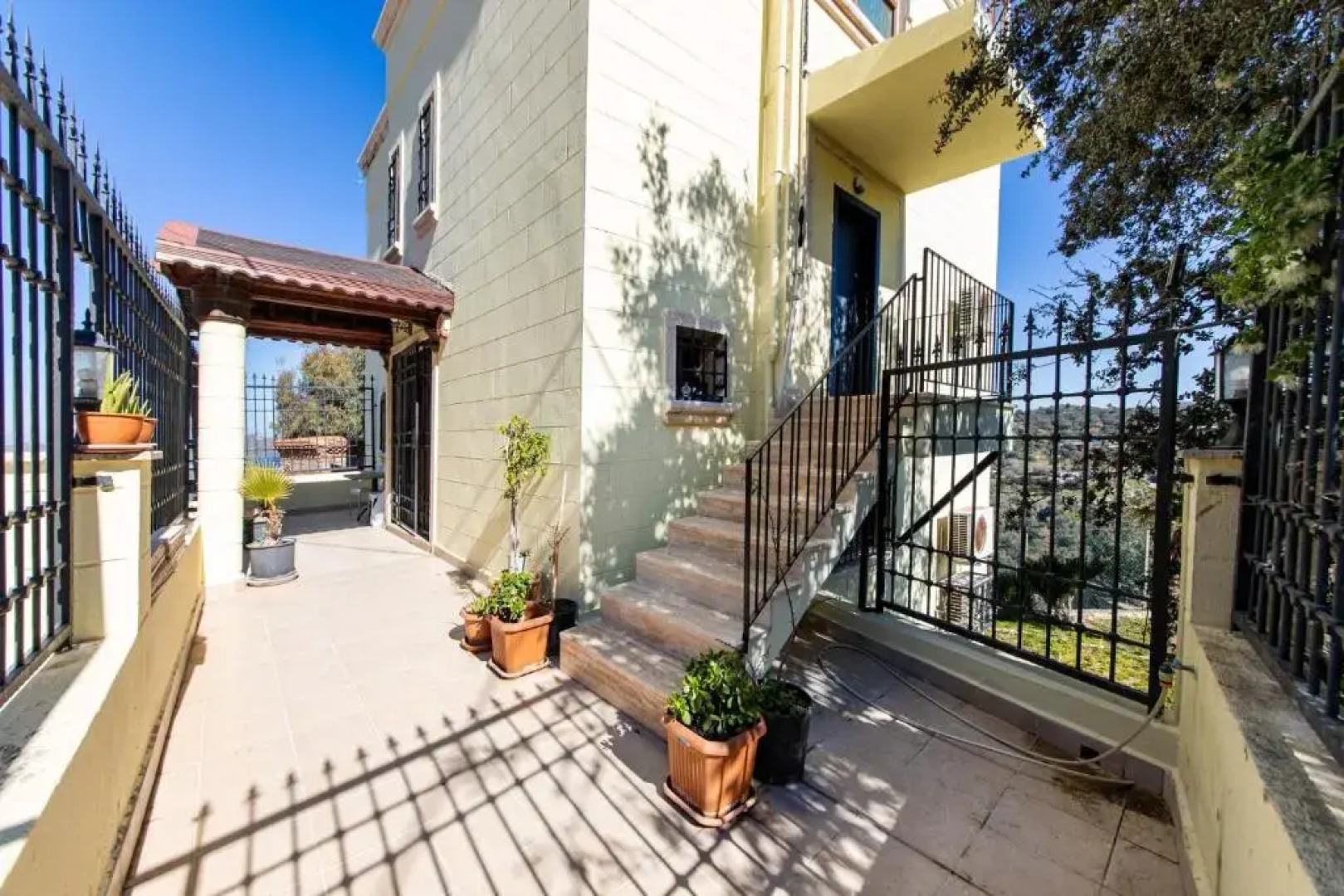 House With Sea and Mountain View in Yalikavak
