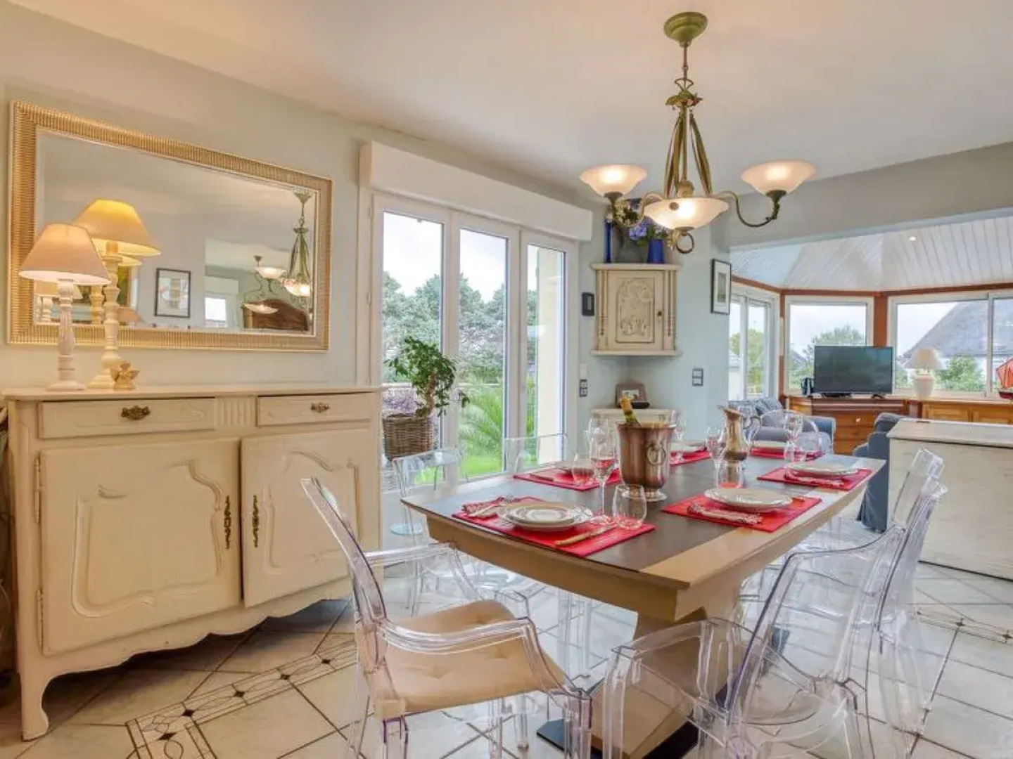 House Philblue Saint Philibert