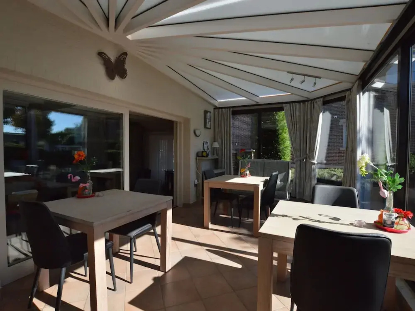 Lavish Villa in Tienen With Terrace & Garden