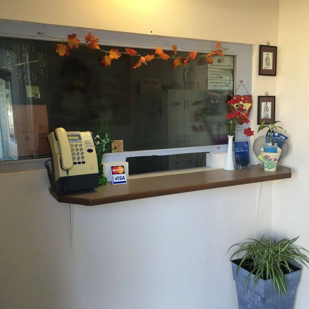 Bel Air Motel