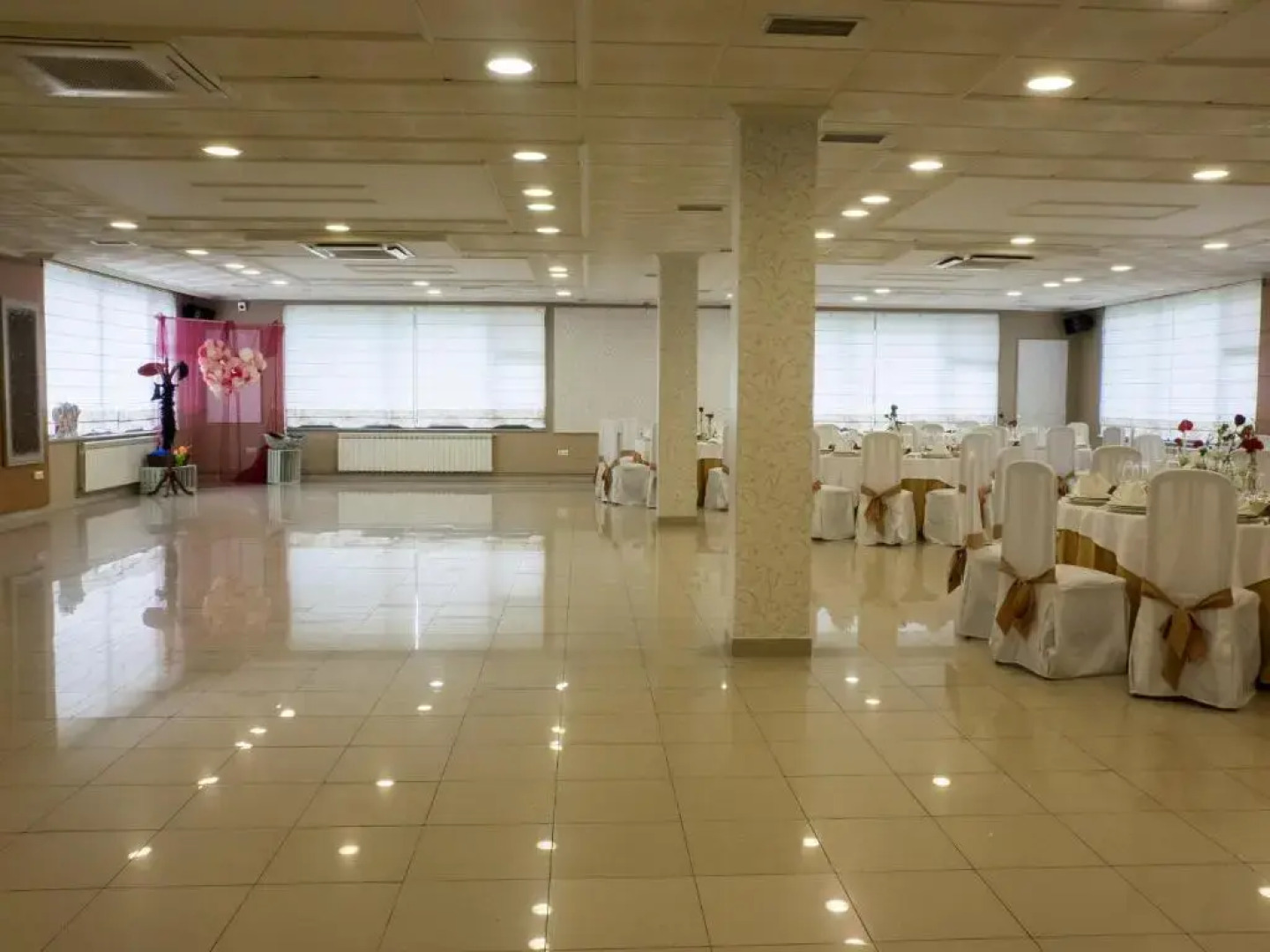 Hostal Restaurante O Cadaval