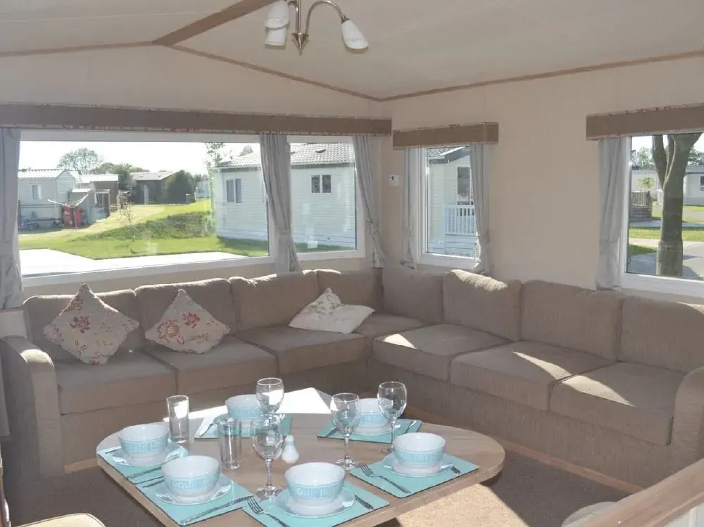 FL Woodlands 136 - Caravan Park