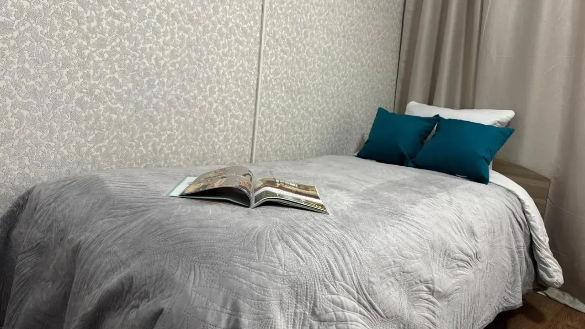 Yousinn на улице Одоевского 1/2