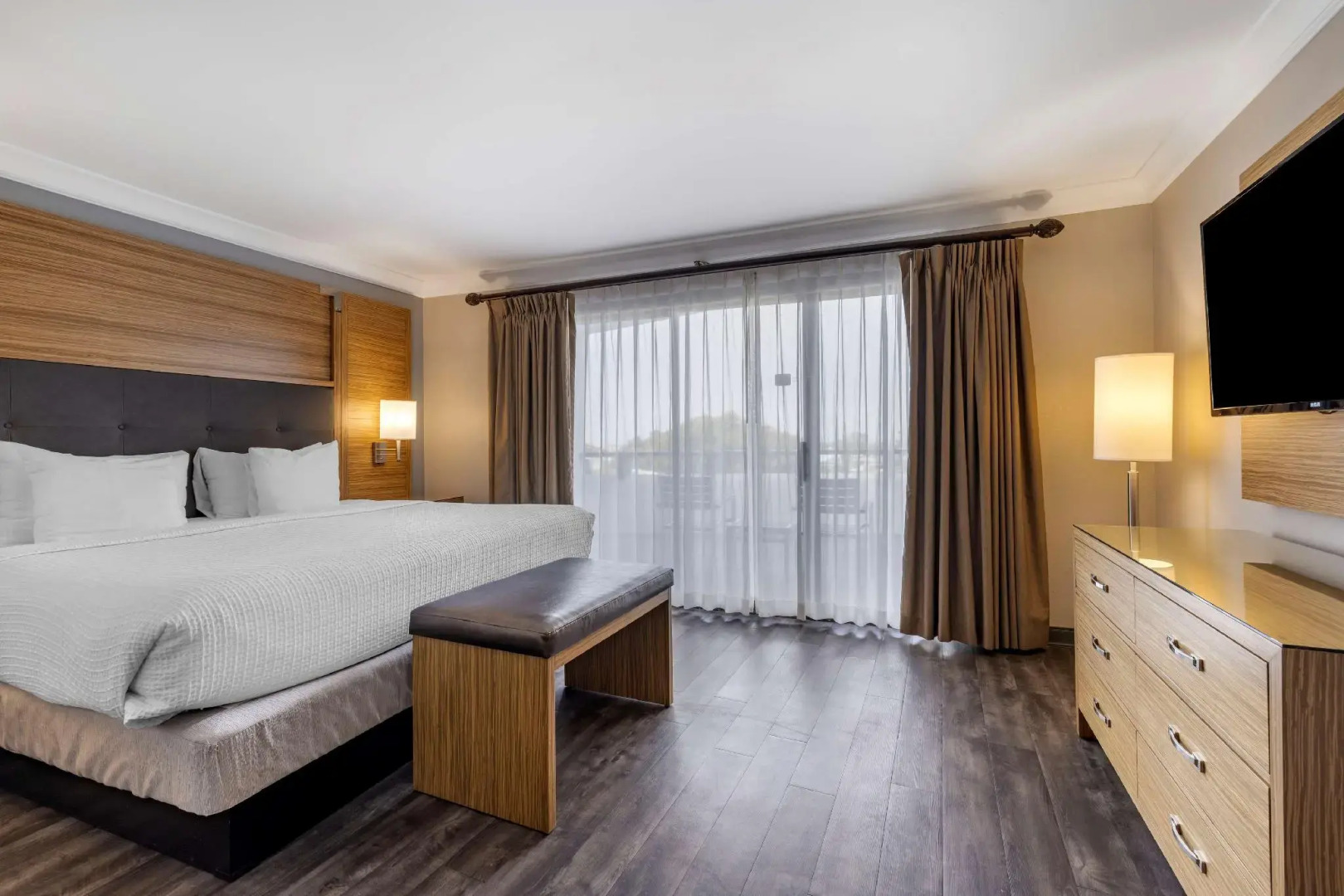 The Encinitan Hotel & Suites