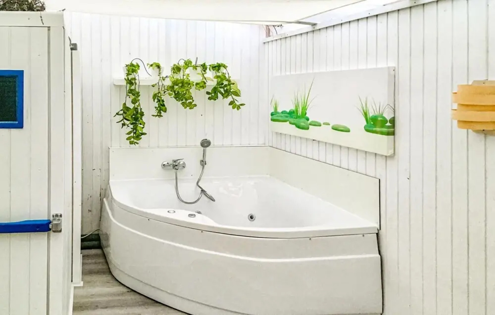 Stunning Home in Friedrichskoog With 3 Bedrooms, Sauna and Wifi