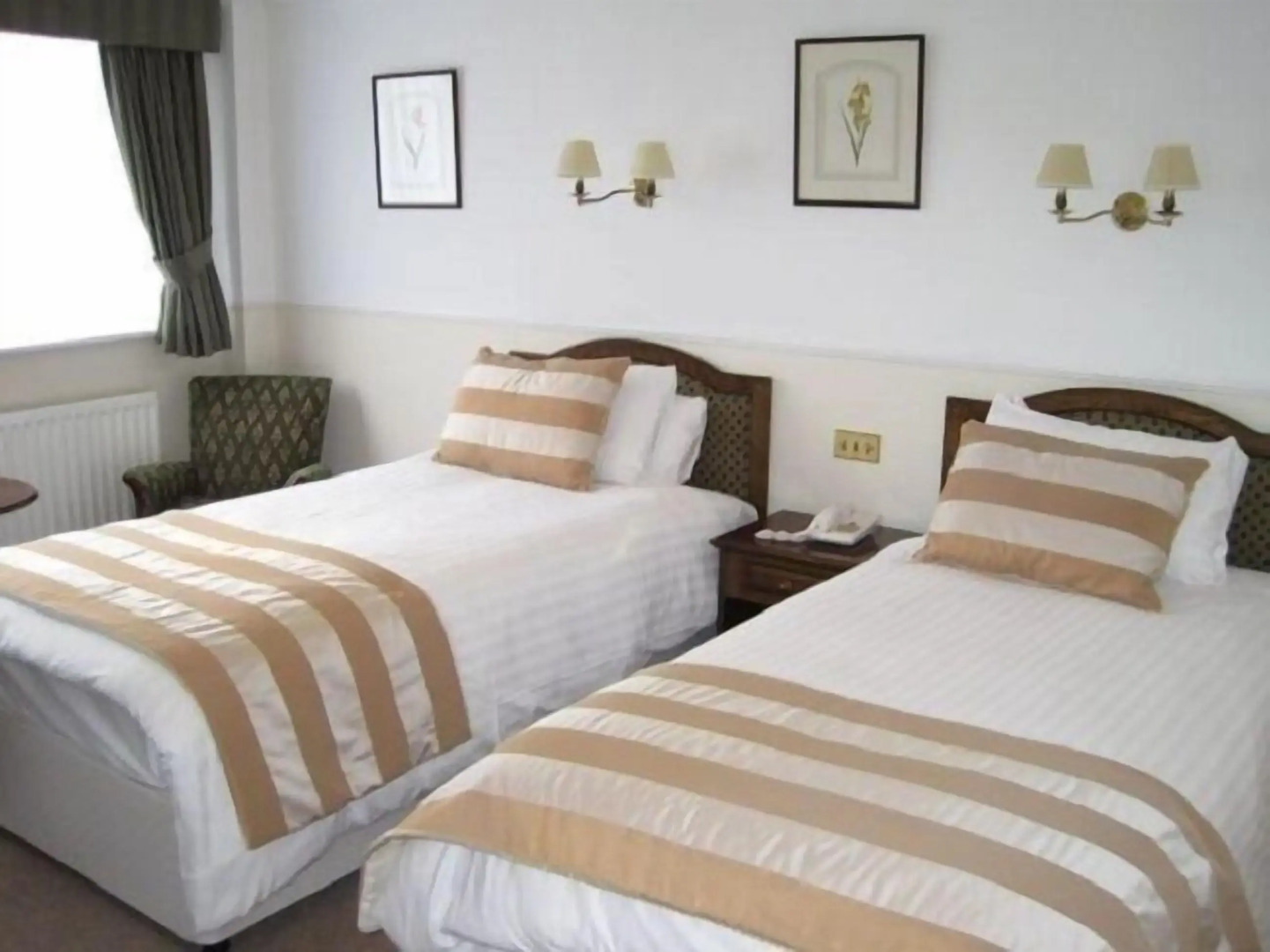 The Saracens Head Hotel