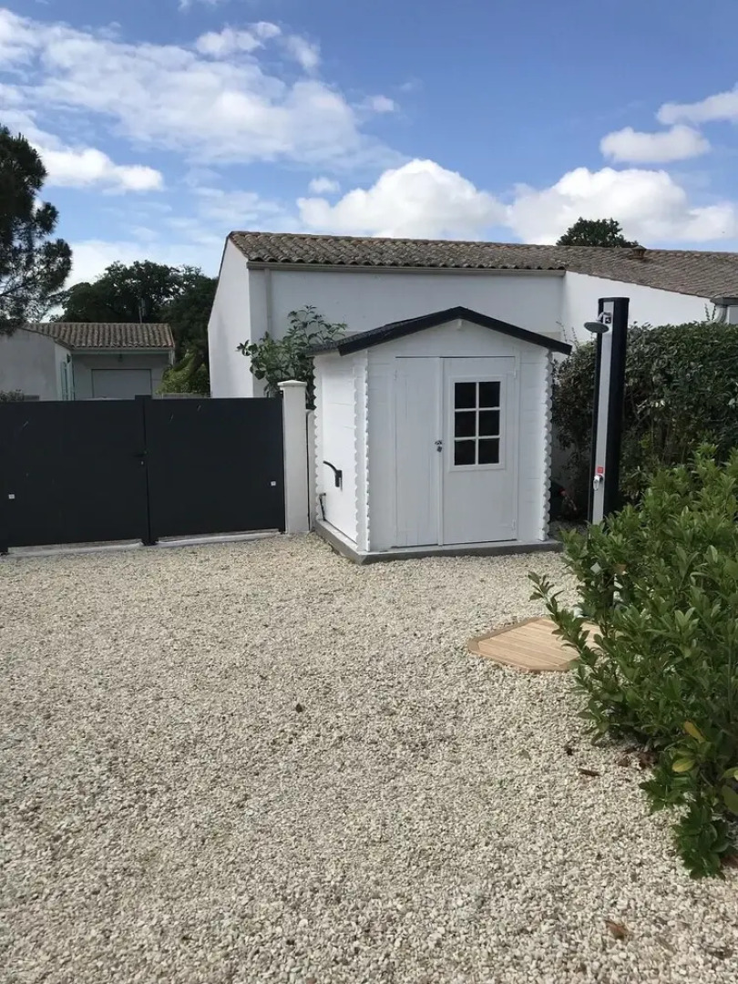 House With 2 Bedrooms in La Tremblade, With Pool Access, Enclosed Gard