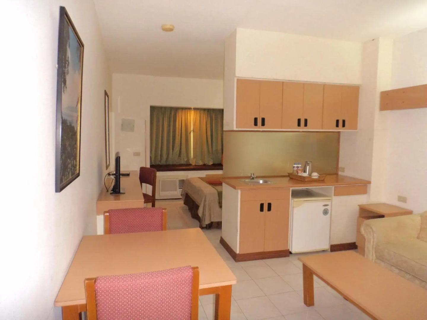 Filipiniana Hotel Calapan