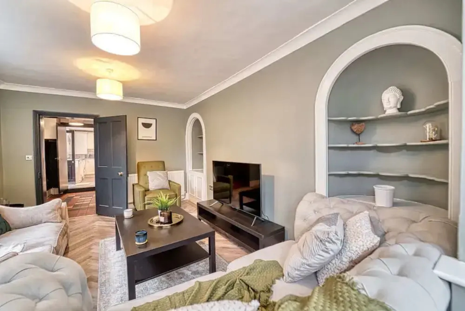 Host Stay Underhill House