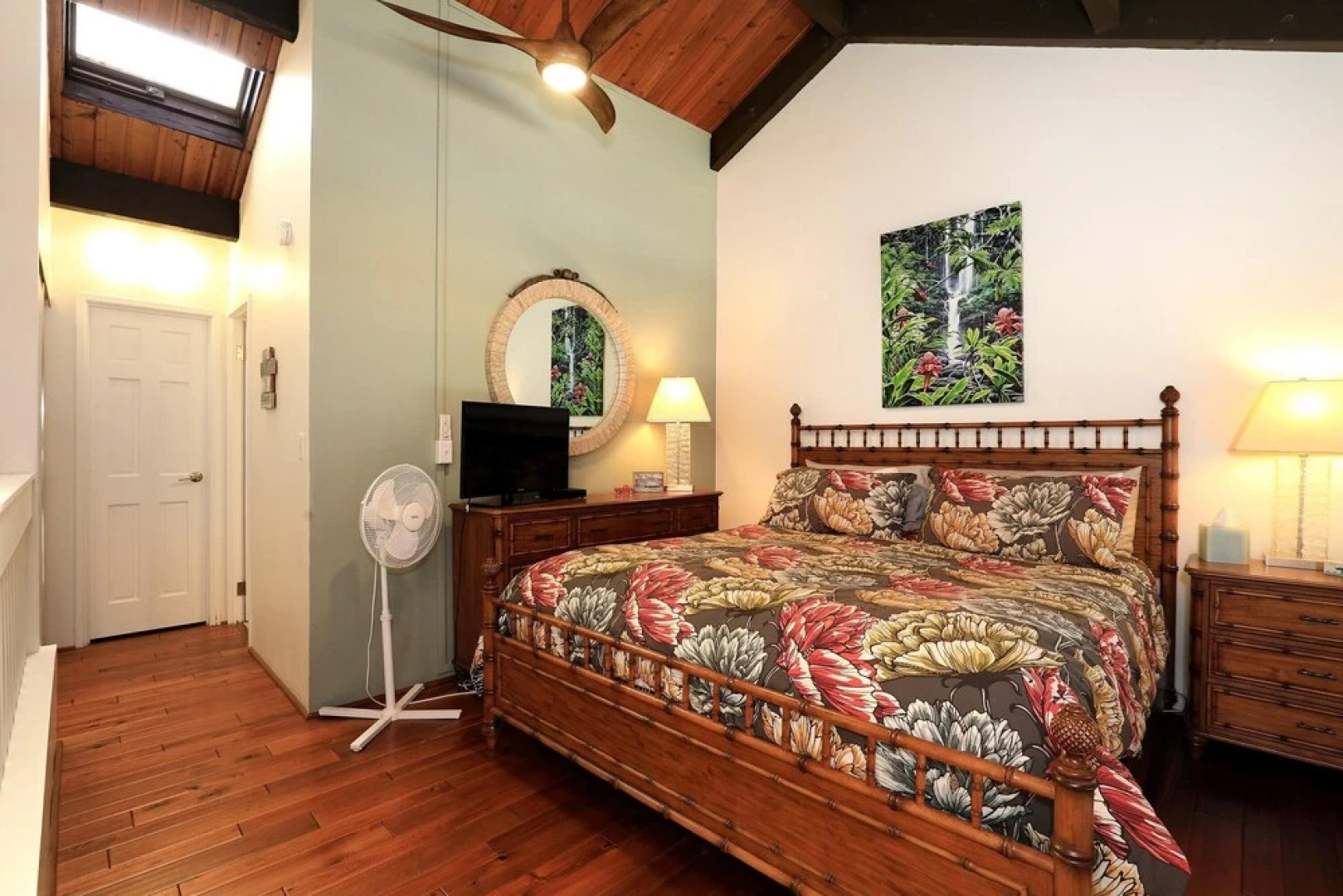 Hale Mahina #b-405 by Ali'i Resorts