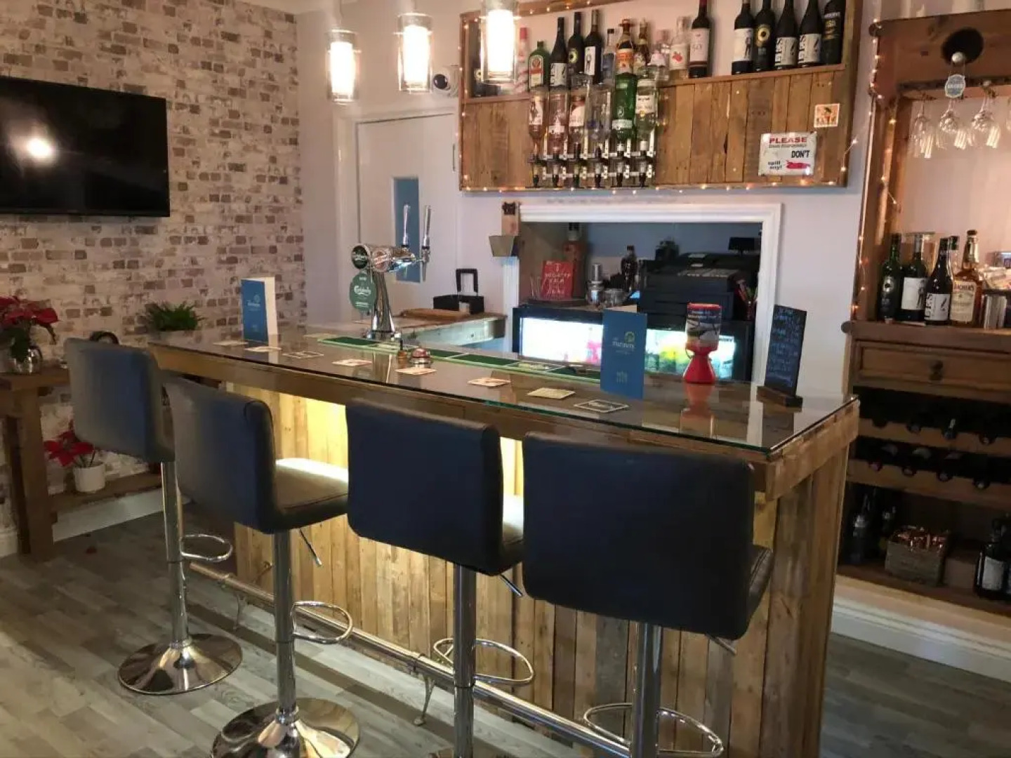 Mariners Beachside B&B