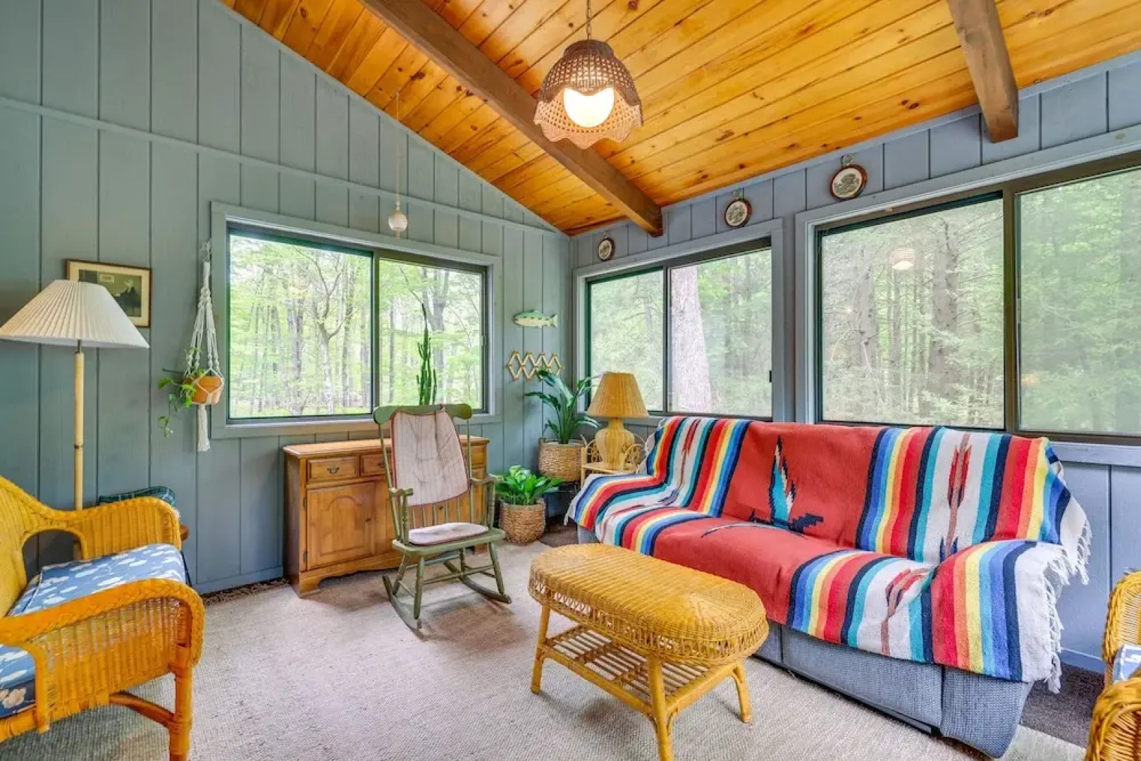 Traditional Blakeslee Chalet: Deck & Lake Access!