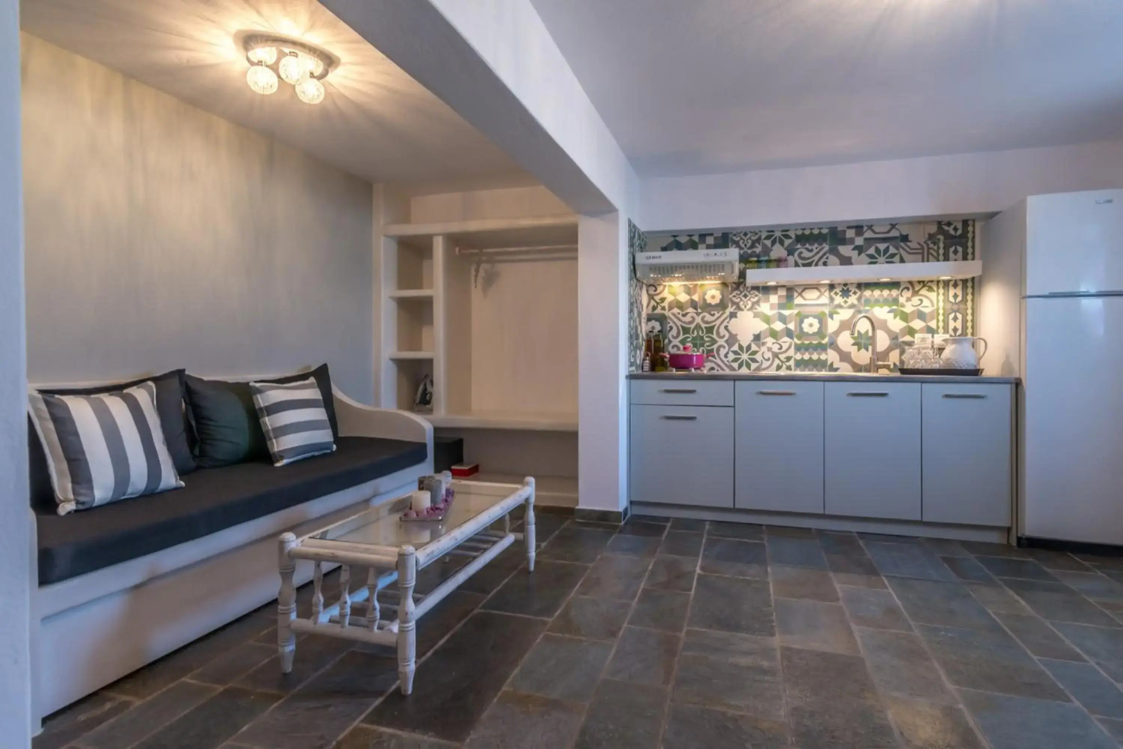 Eiriana Luxury Suites