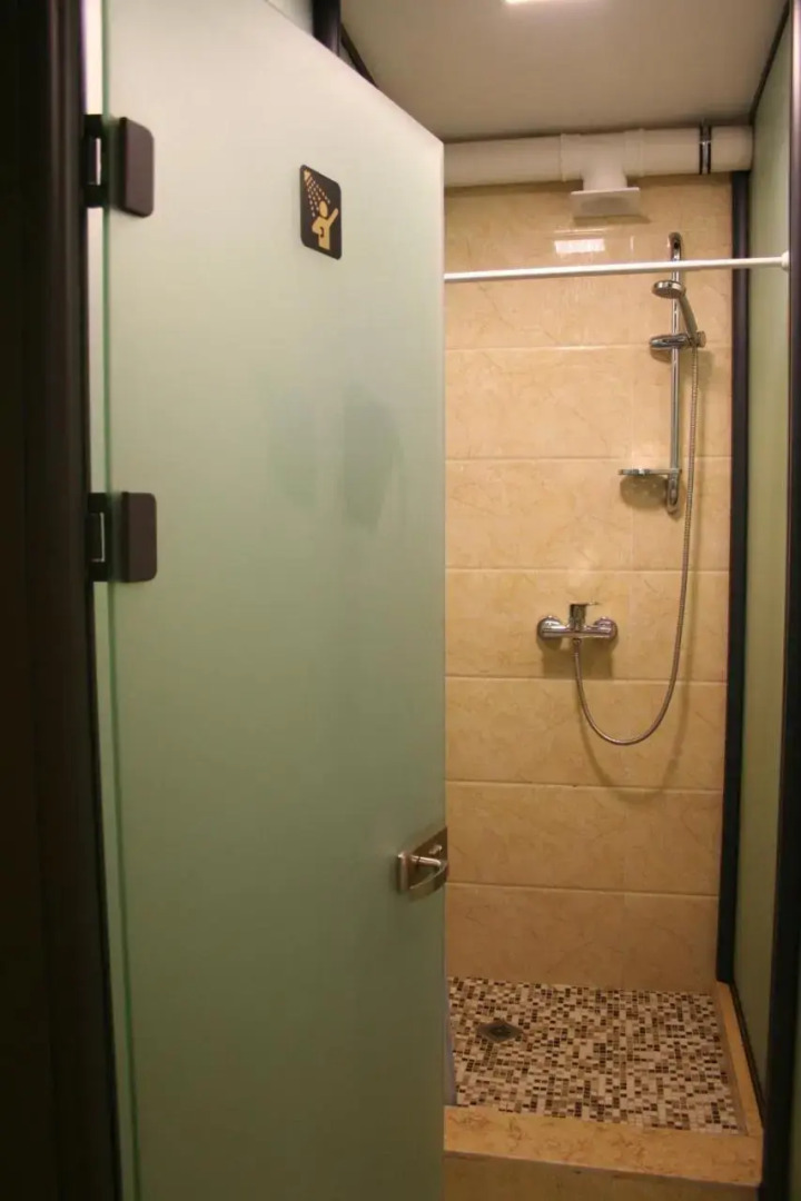 Golden Gobi Guesthouse & Tour