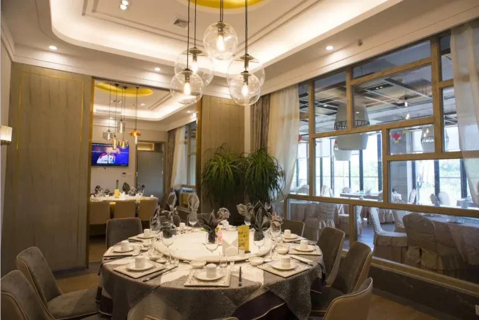 Hainan Mount Qixian Tang Hotel