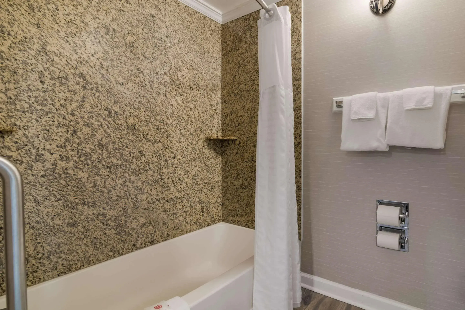 Comfort Inn & Suites Plattsburgh - Morrisonville