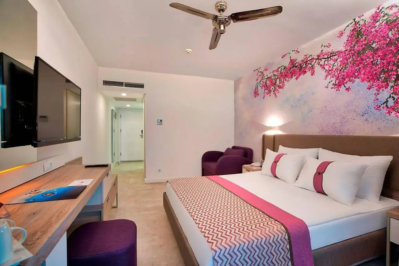 Отель Pirate's Beach Club - Ultra All Inclusive