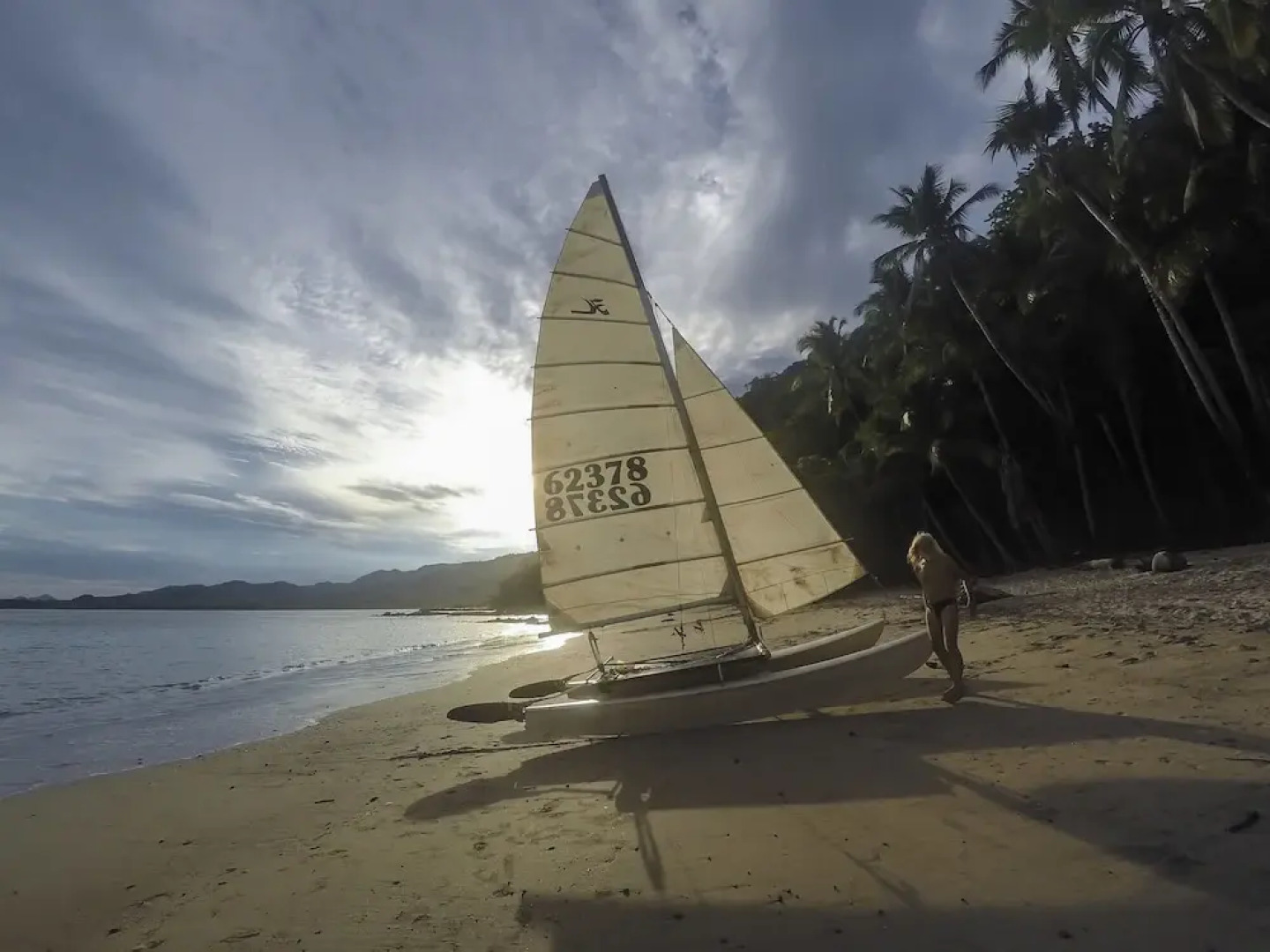 Los Vivos Beachfront Experience