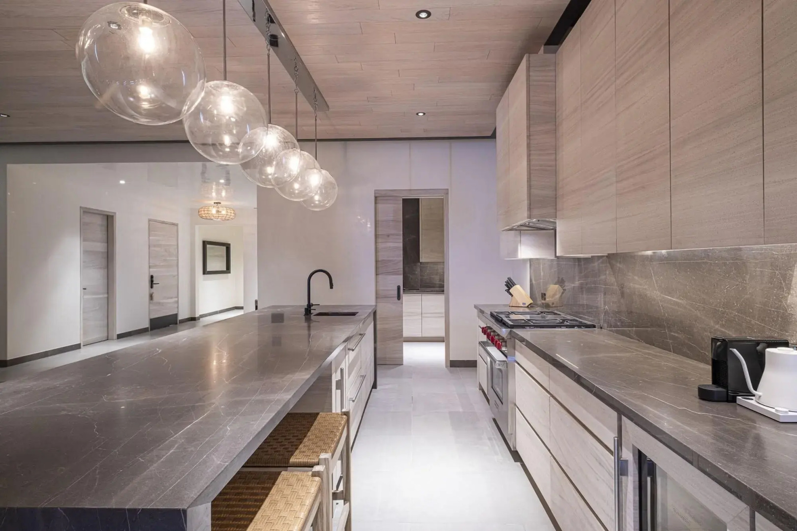 Susurros del Corazón, Auberge Collection