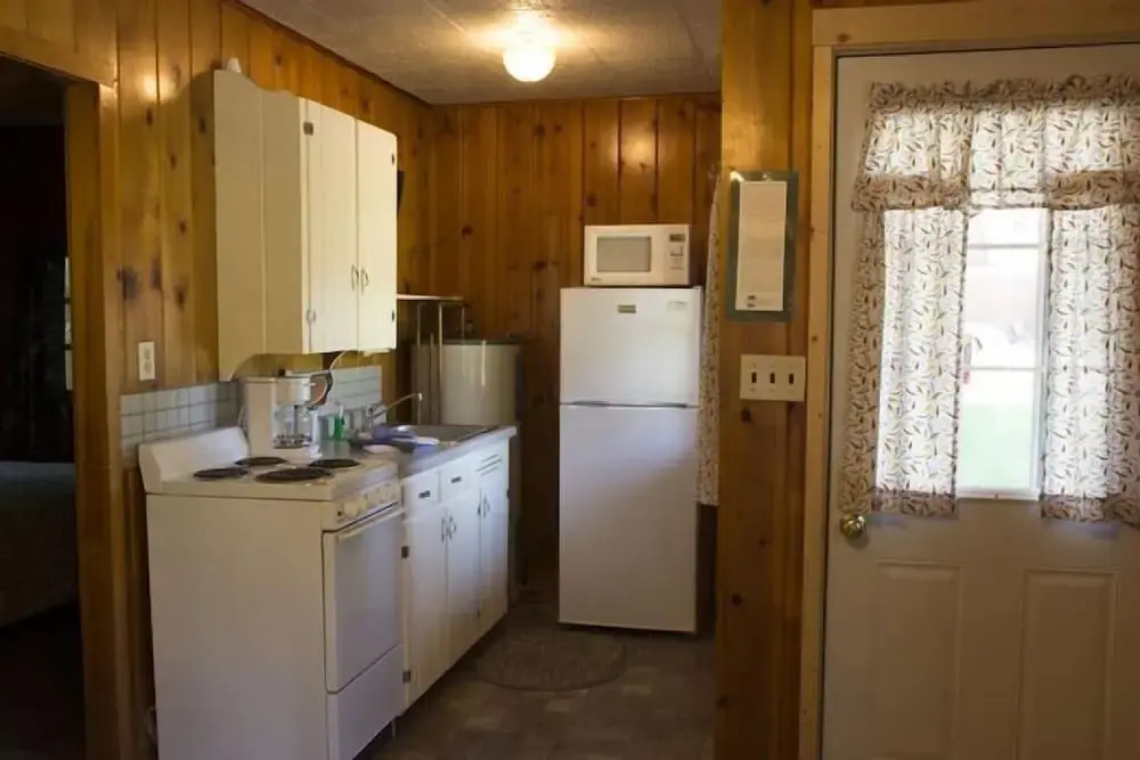 Riverside Point Resort