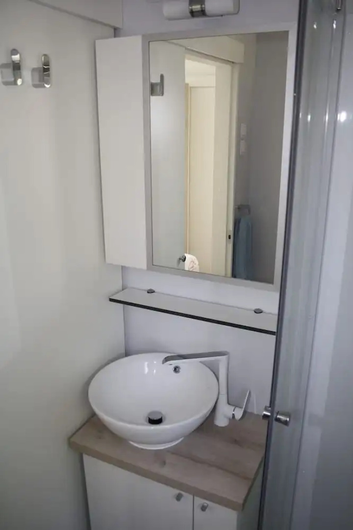 Queen Campagna mobile homes Klenovica